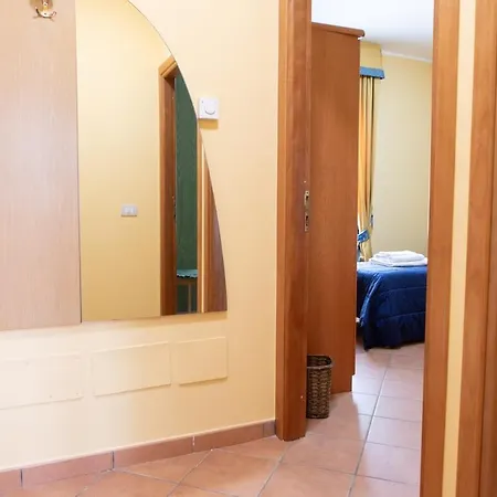 Serena-250metri Dal Mare -wifi- Free Parking 别墅 丽都迪丰迪